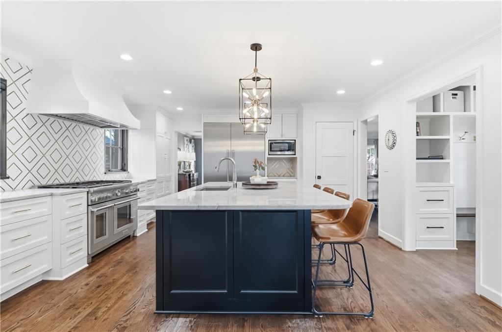 1287 W 71st Terrace — photo 8