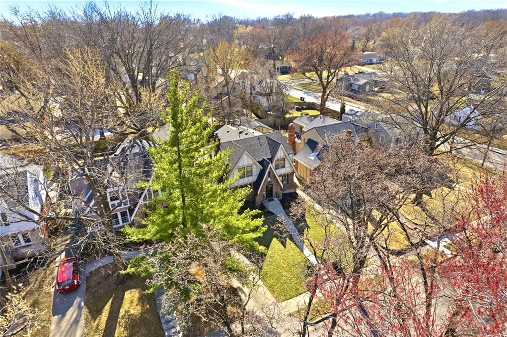 1287 W 71st Terrace — photo 32