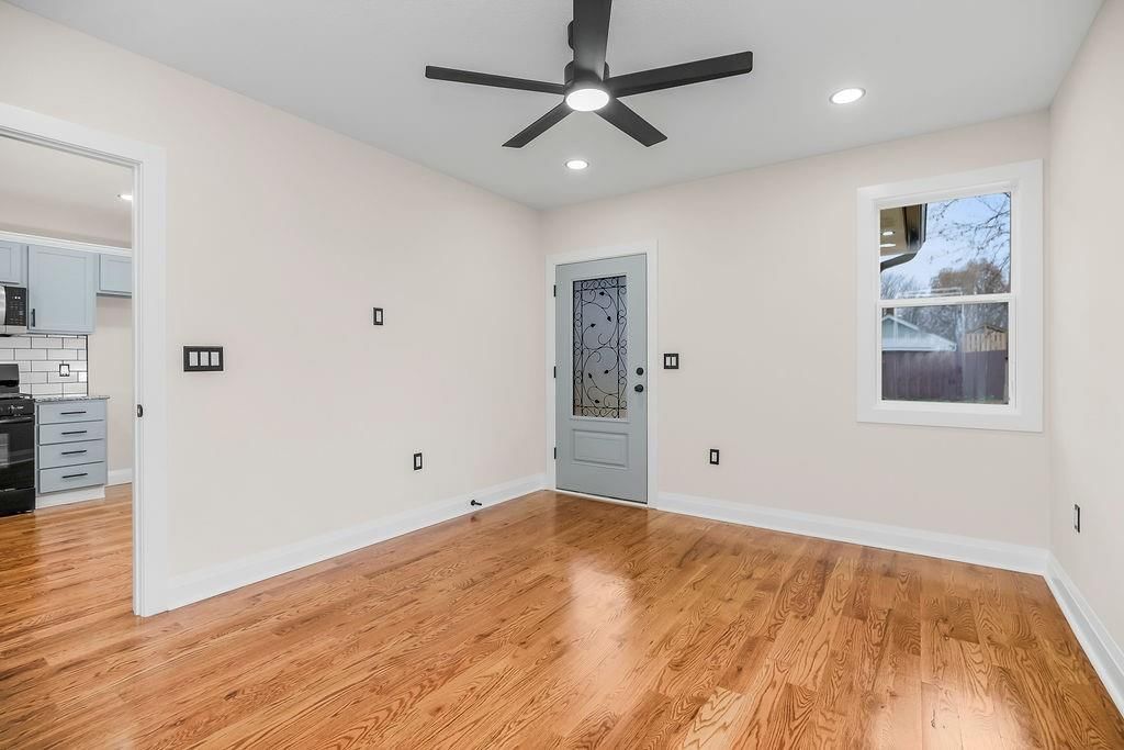 1511 Walker Avenue — photo 23