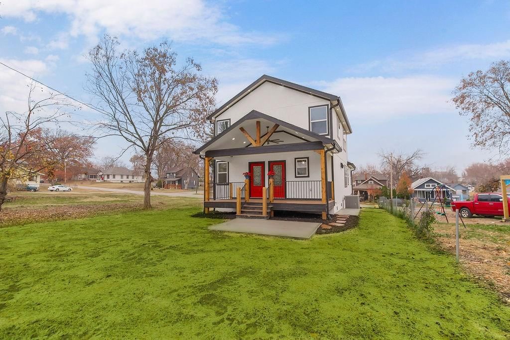 1511 Walker Avenue — photo 31