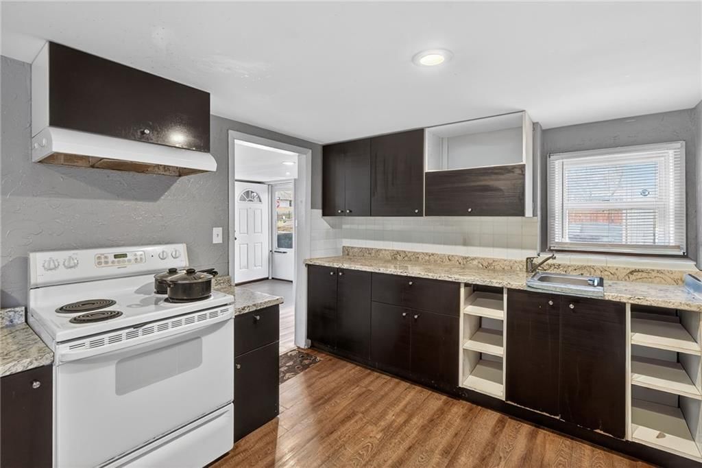 6003 Noorledge Avenue — photo 5