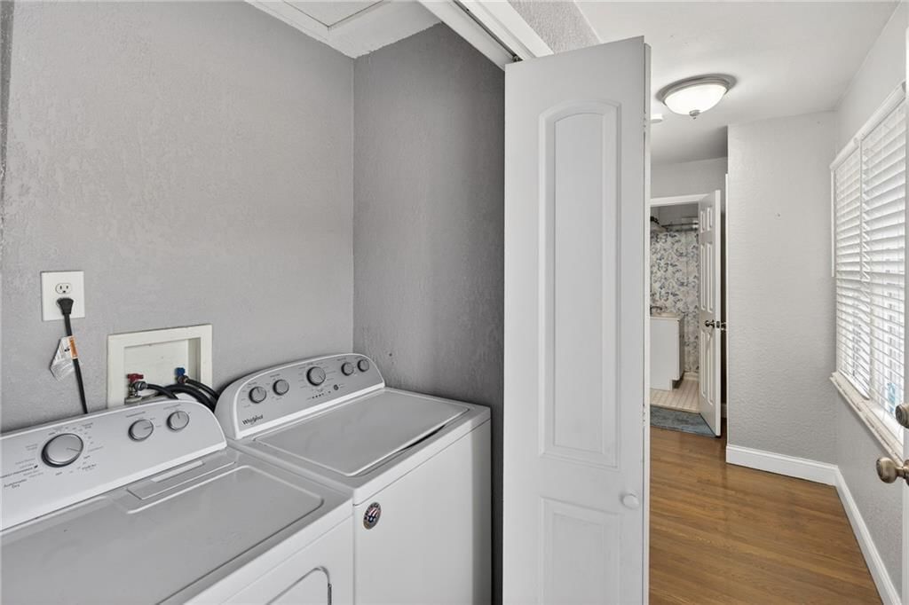 6003 Noorledge Avenue — photo 10