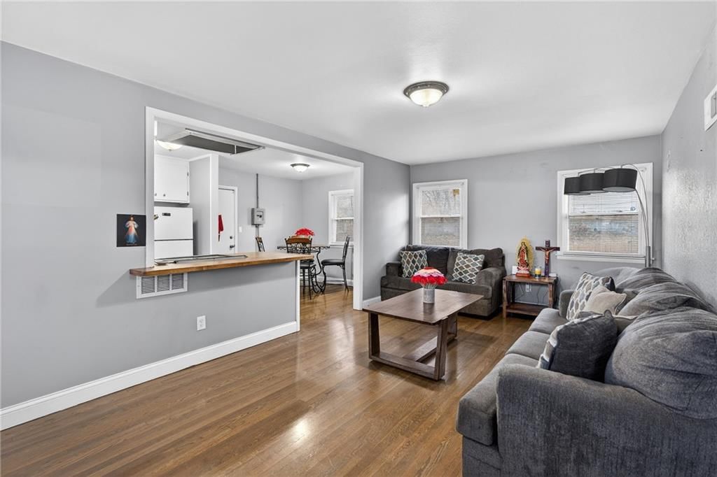 6003 Noorledge Avenue — photo 13