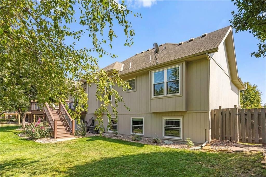21682 W 176th Terrace — photo 30