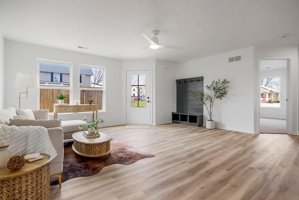 725 Pacific Avenue — photo 5