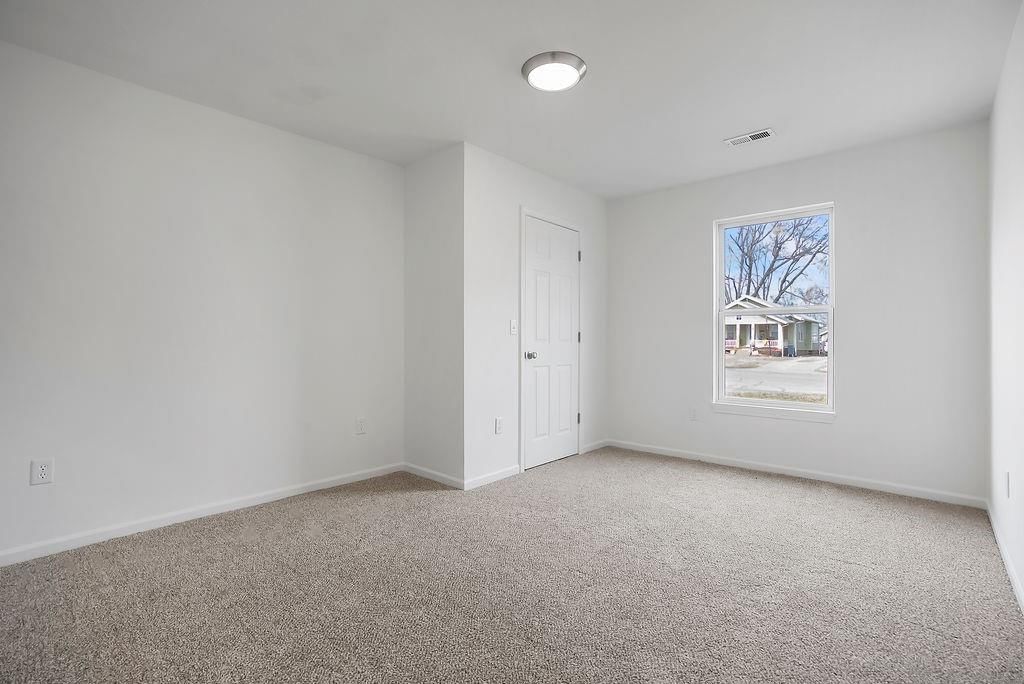 725 Pacific Avenue — photo 16