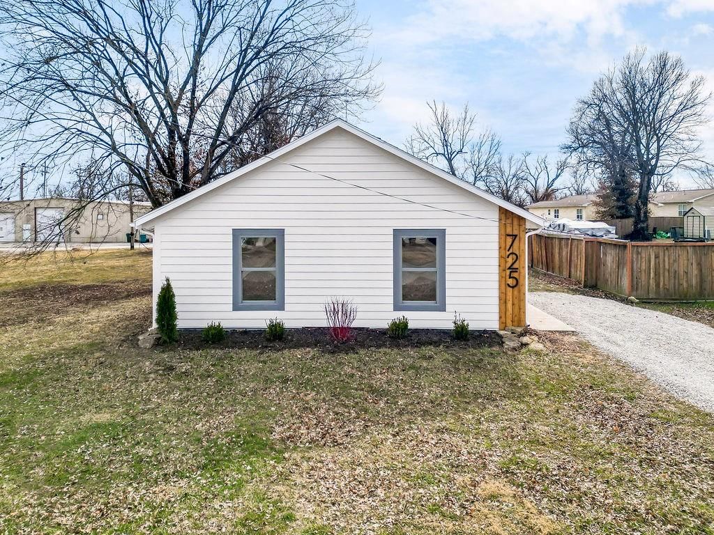 725 Pacific Avenue — photo 30