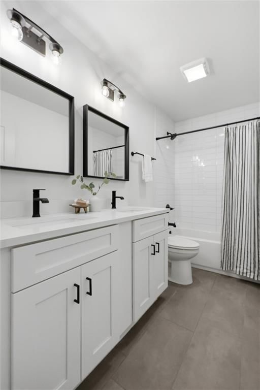 1901 W 70th Street — photo 22