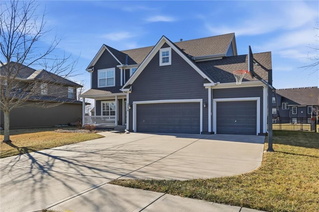 2236 SW Hawk View Road — photo 3