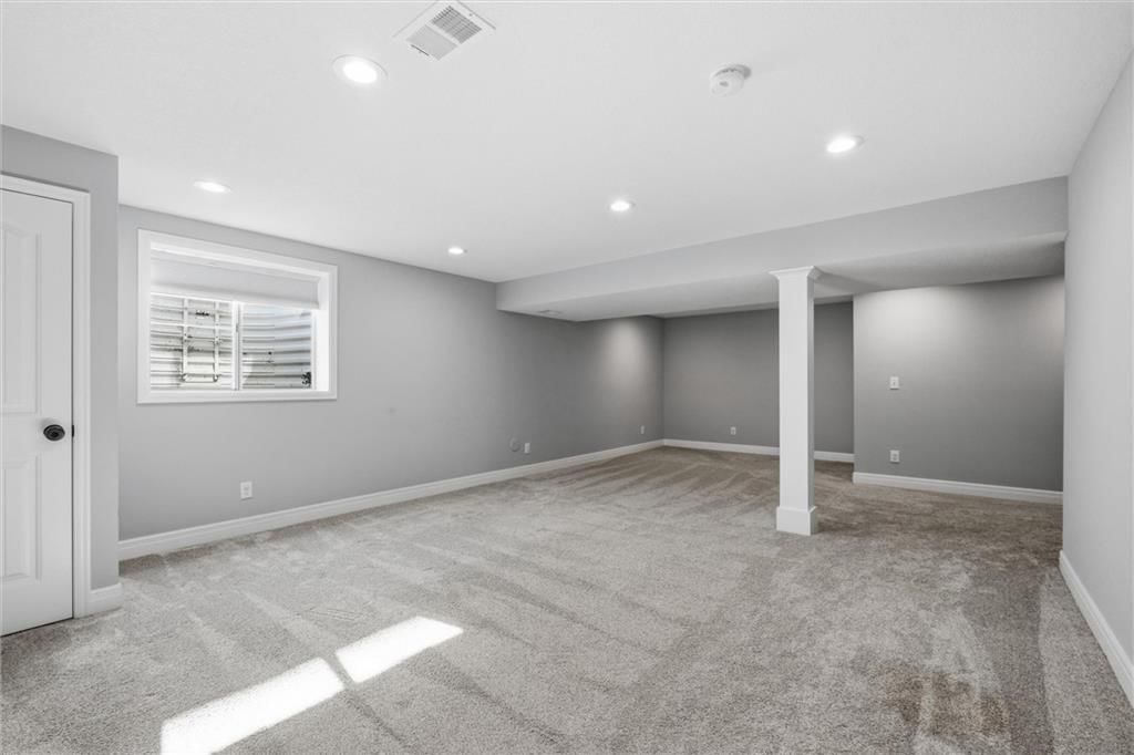 2236 SW Hawk View Road — photo 30
