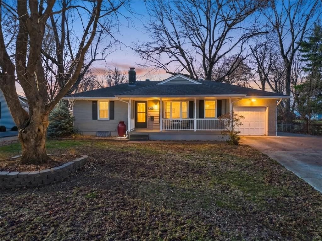 1005 NW MAPLE Street — photo 4