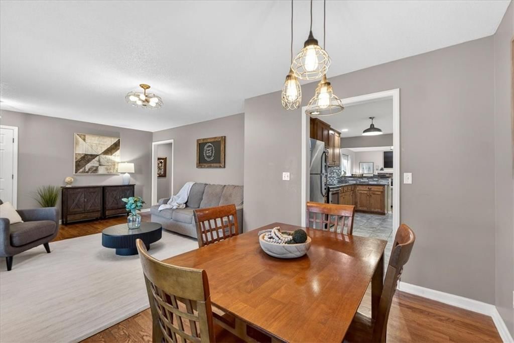1005 NW MAPLE Street — photo 14