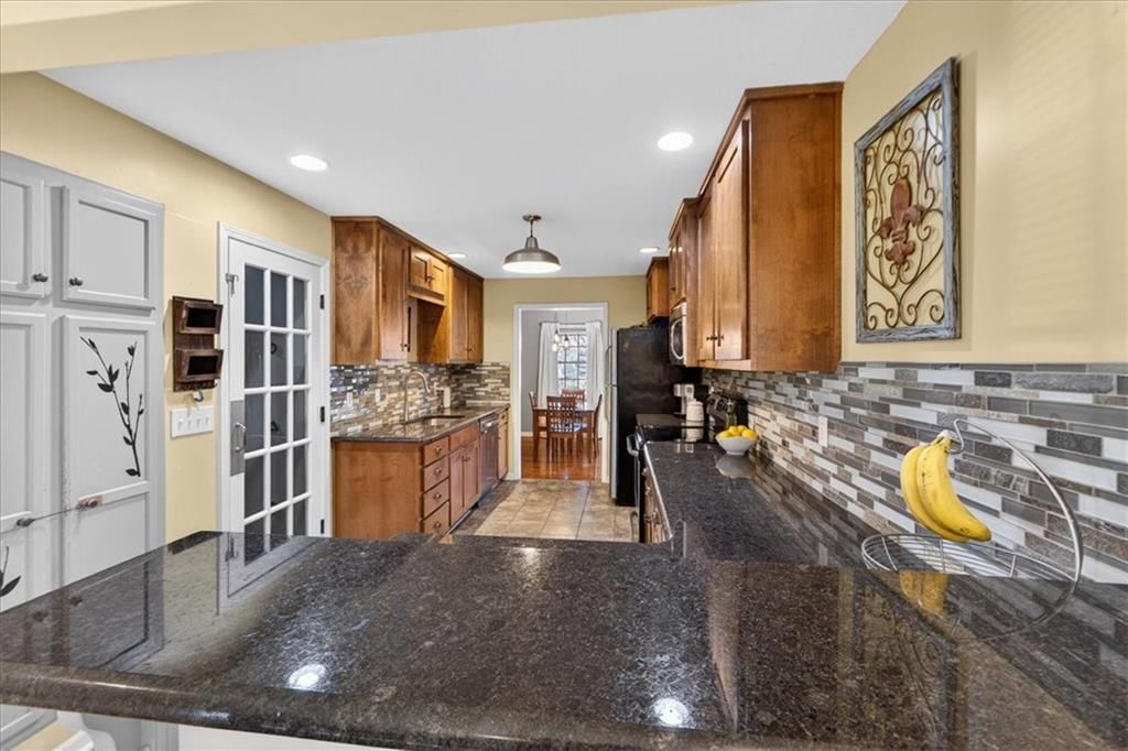 1005 NW MAPLE Street — photo 19