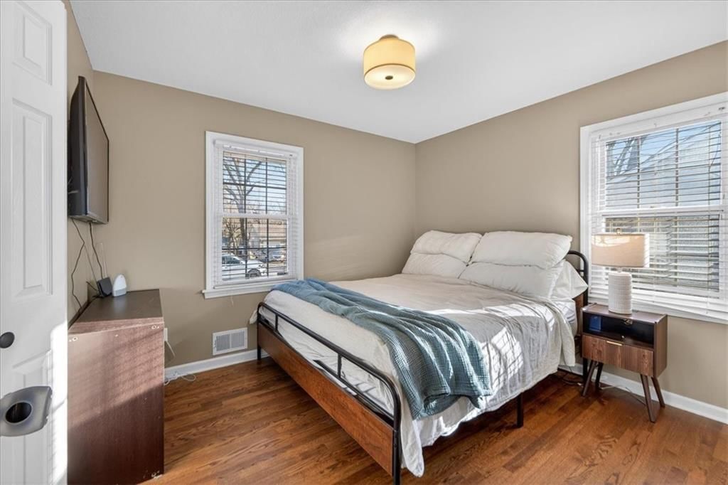 1005 NW MAPLE Street — photo 30