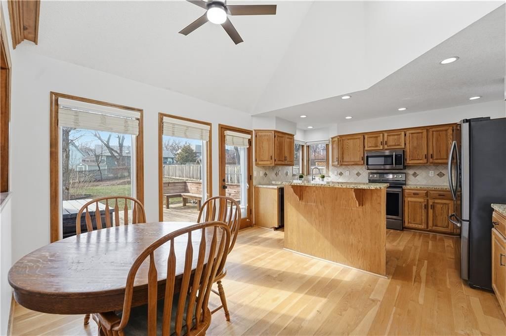 8362 Oakview Circle — photo 8
