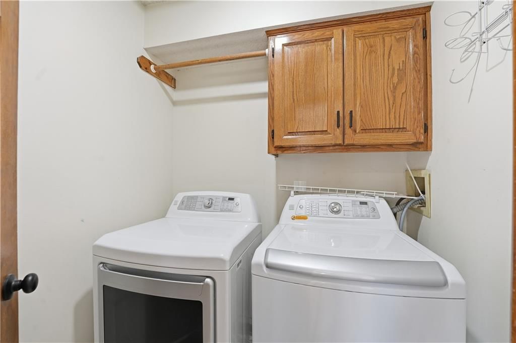 8362 Oakview Circle — photo 17