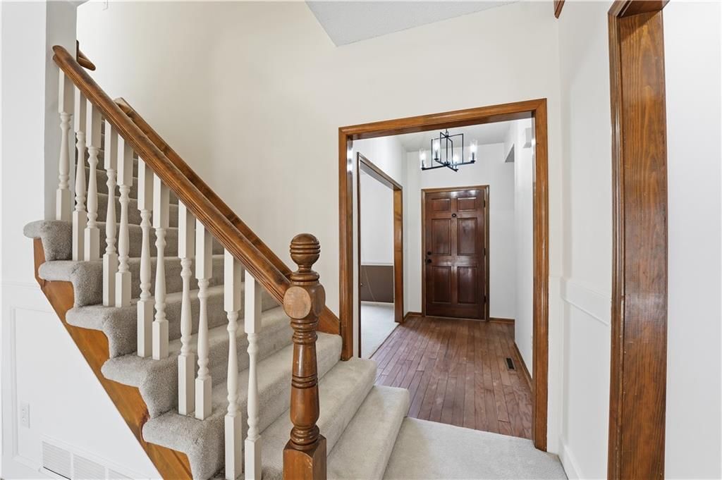 8362 Oakview Circle — photo 20