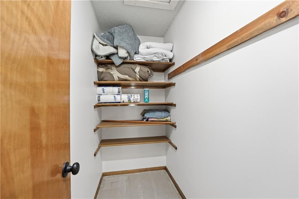 8362 Oakview Circle — photo 26