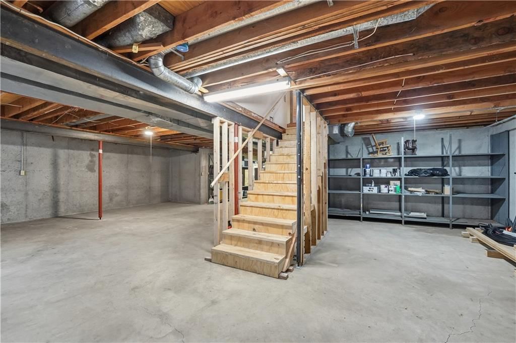 8362 Oakview Circle — photo 28