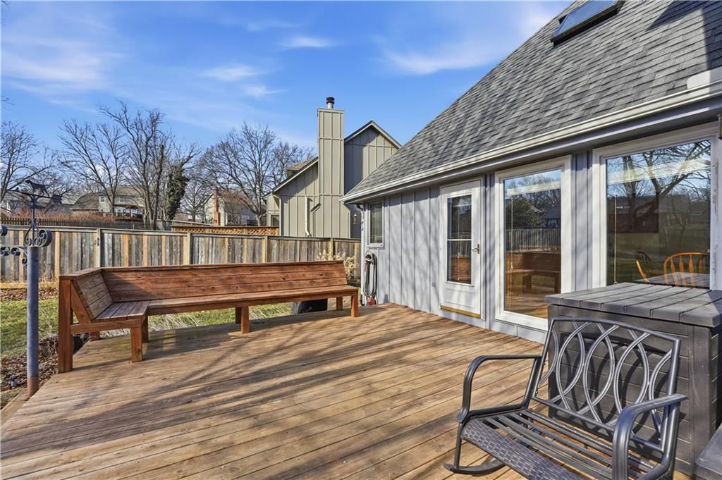 8362 Oakview Circle — photo 31