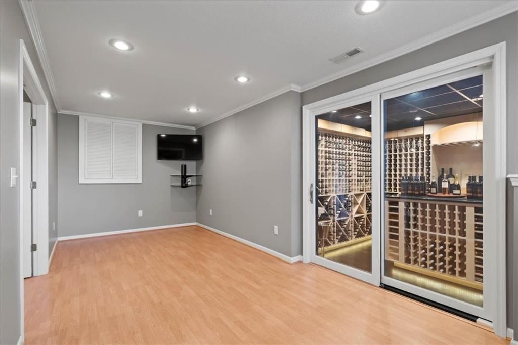 8912 Mohawk Lane — photo 45