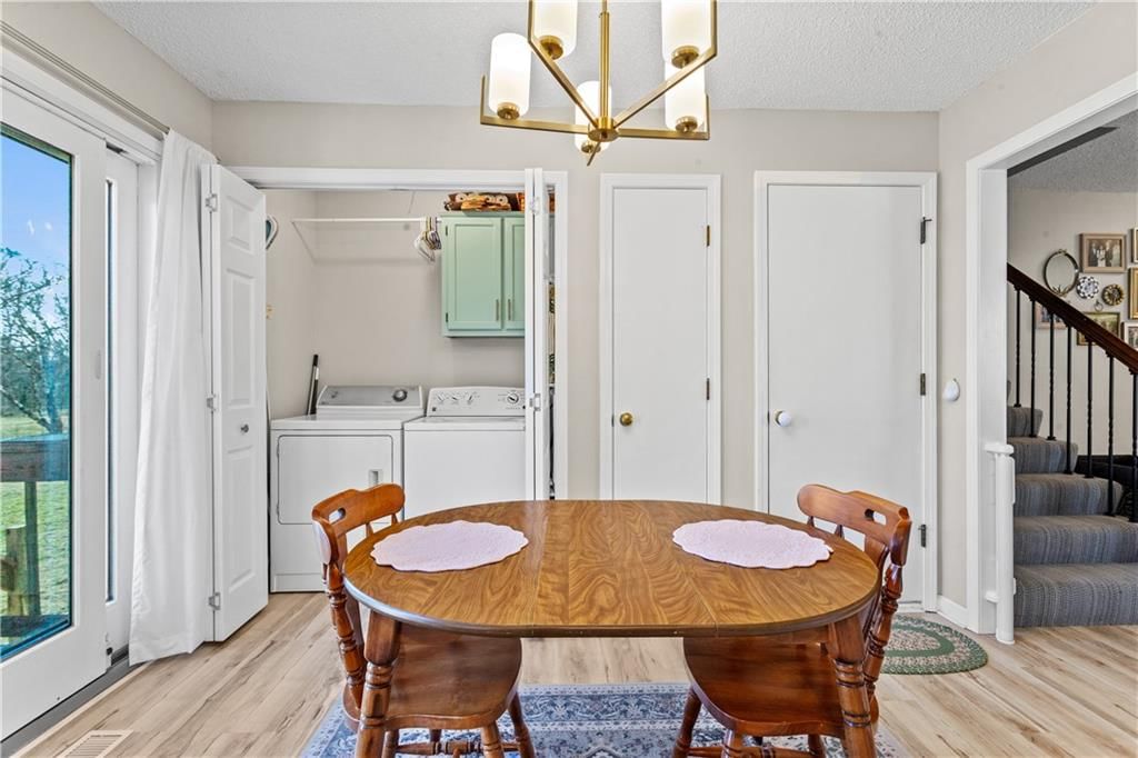 215 Pebblebrook Lane — photo 10