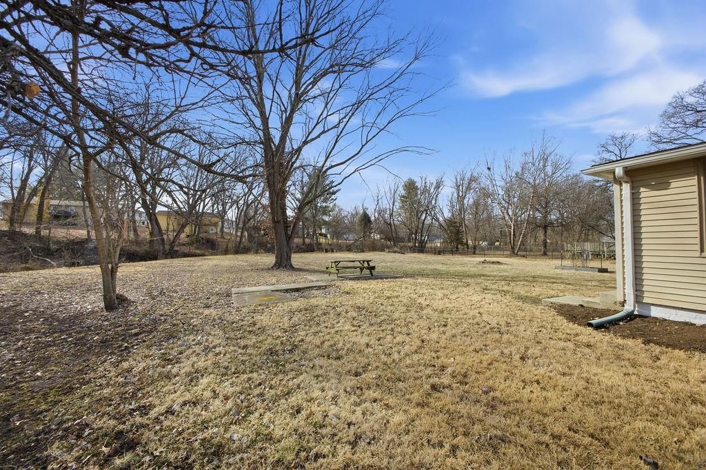 3220 Pickett Road — photo 30