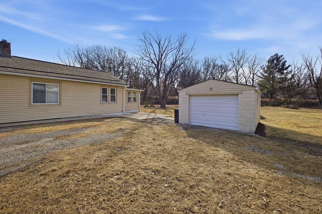 3220 Pickett Road — photo 36