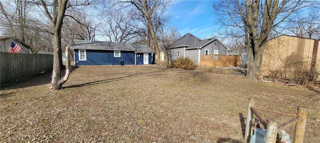 309 S 4th Street — photo 20