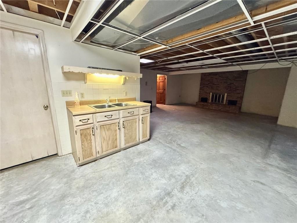 1410 Grandview Drive — photo 32
