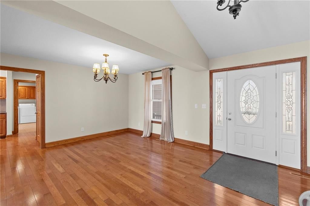 305 Eagles Landing Parkway — photo 4