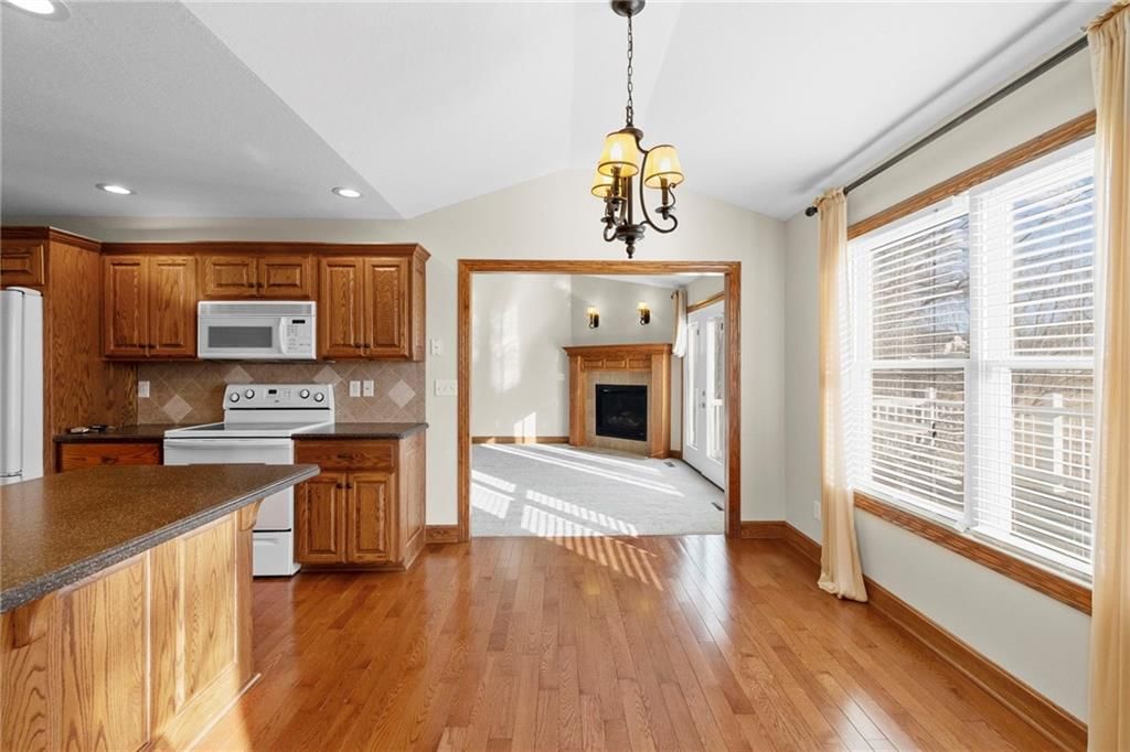 305 Eagles Landing Parkway — photo 11