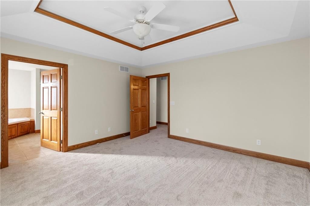 305 Eagles Landing Parkway — photo 17