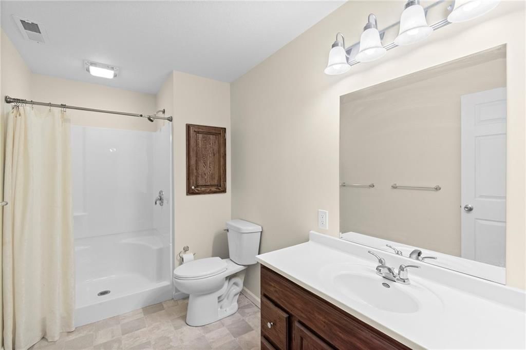 305 Eagles Landing Parkway — photo 25