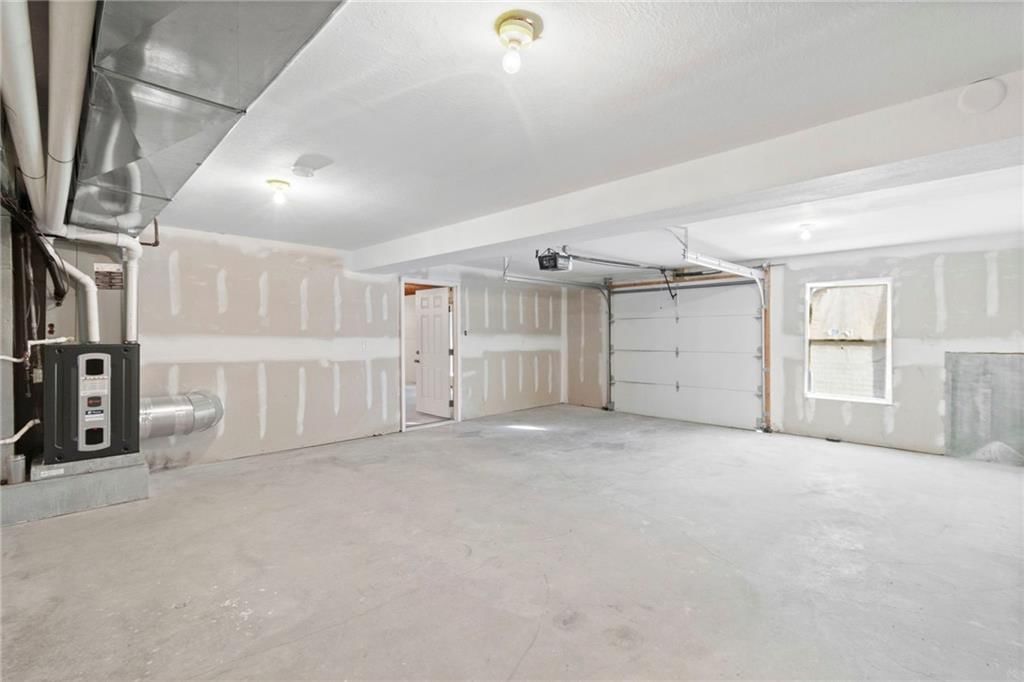305 Eagles Landing Parkway — photo 29