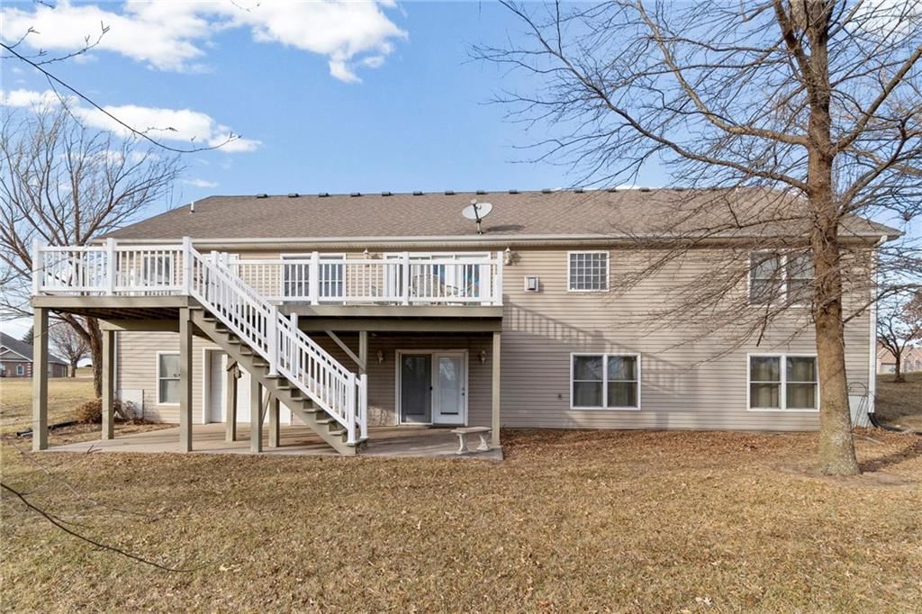 305 Eagles Landing Parkway — photo 34