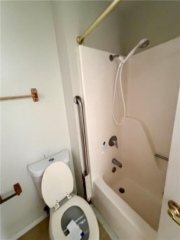 3227 Hughes Avenue — photo 5