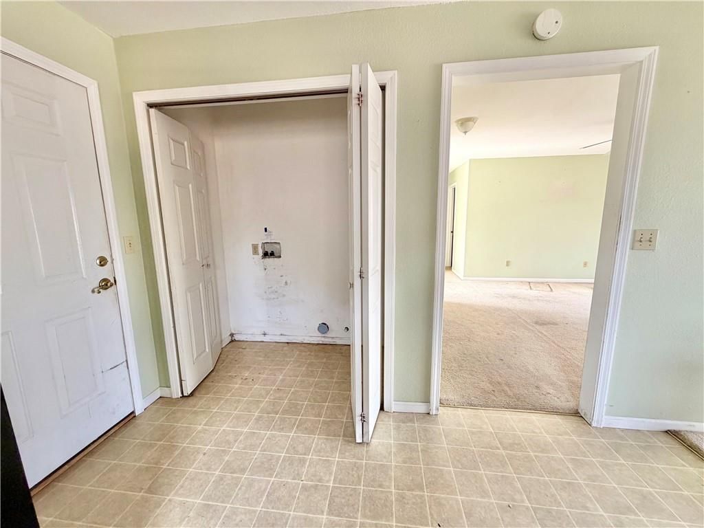 3227 Hughes Avenue — photo 21