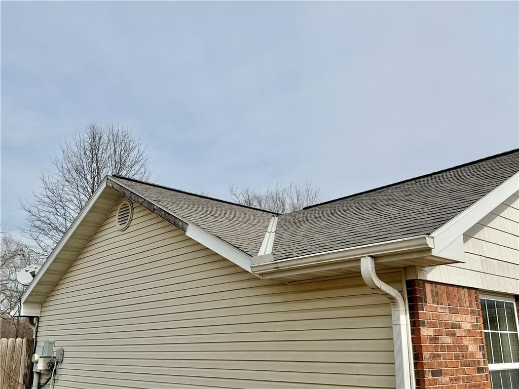 3227 Hughes Avenue — photo 22