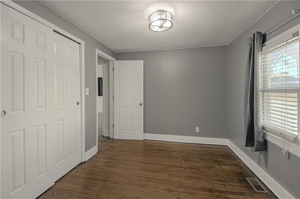 427 N Fairview Avenue — photo 15