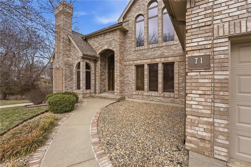 71 The Woodlands Drive — photo 4