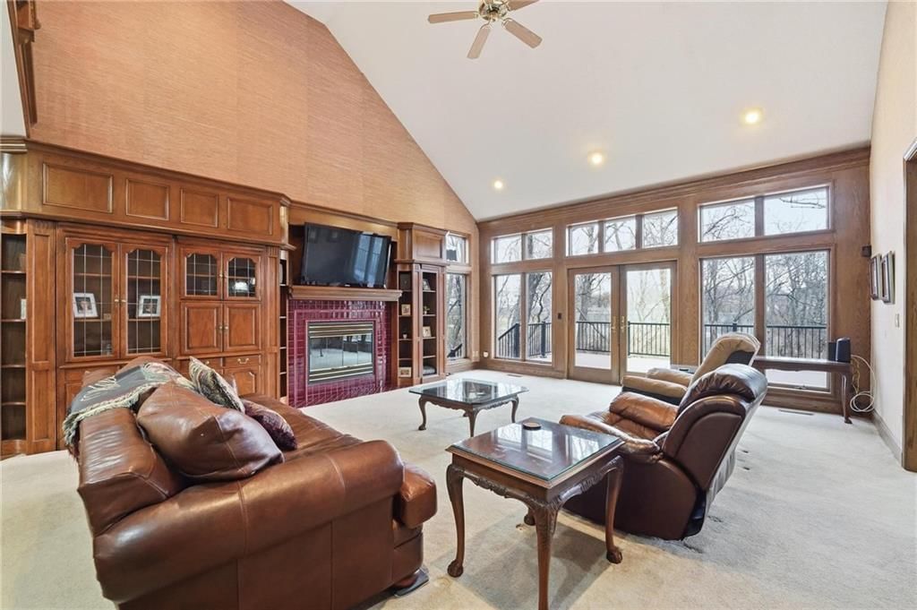 71 The Woodlands Drive — photo 13