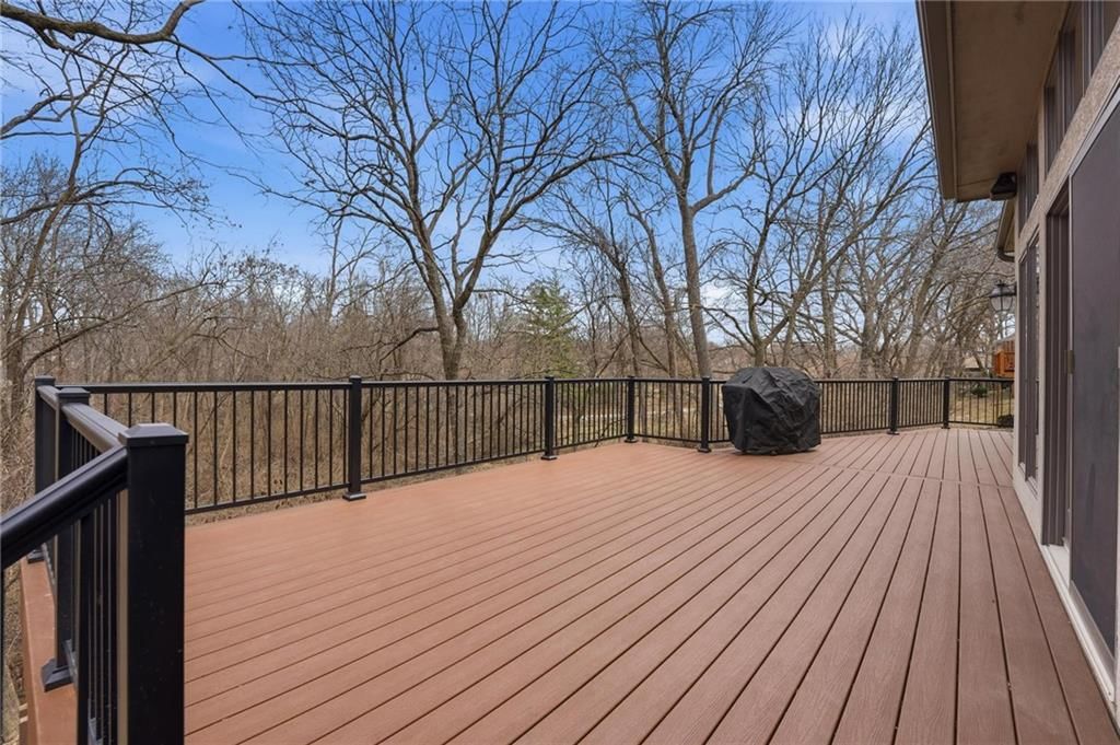 71 The Woodlands Drive — photo 24