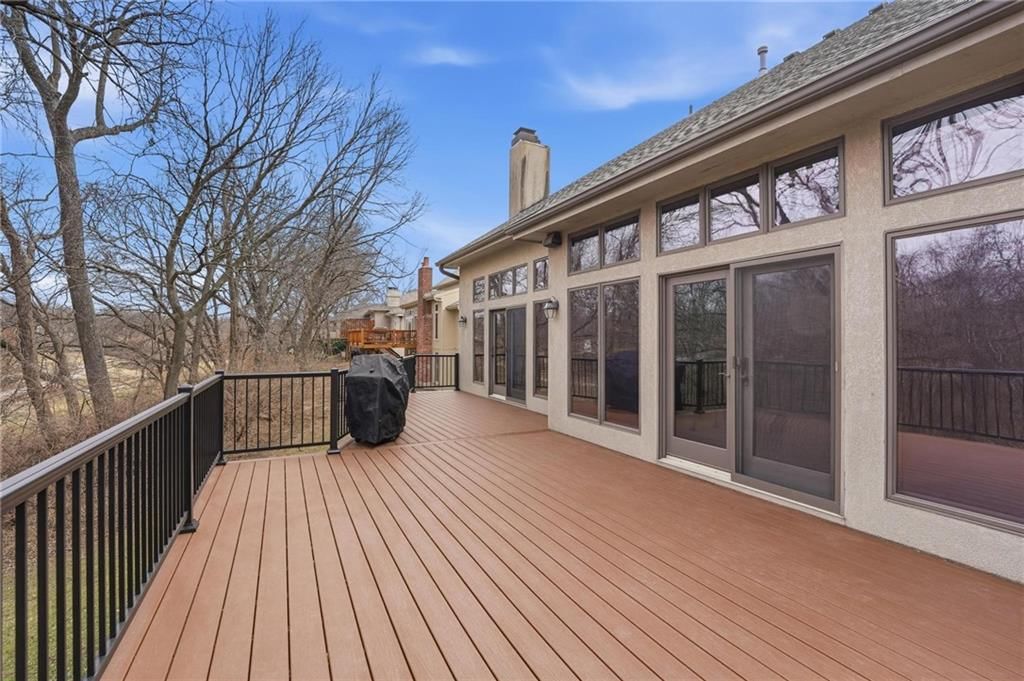 71 The Woodlands Drive — photo 25