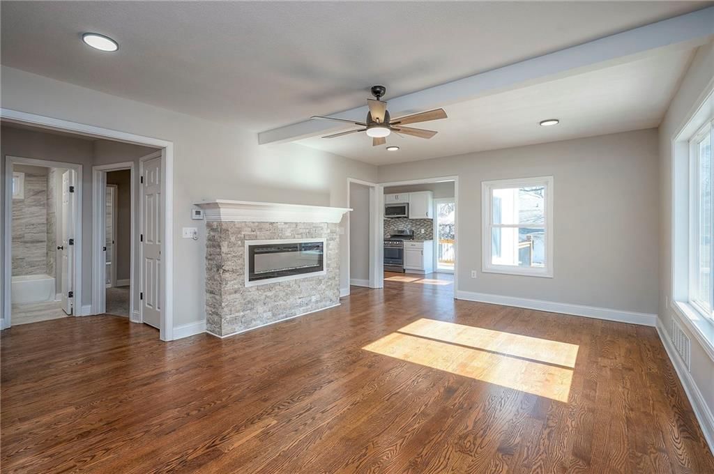 524 E Prairie Street — photo 7