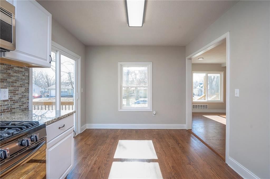 524 E Prairie Street — photo 13