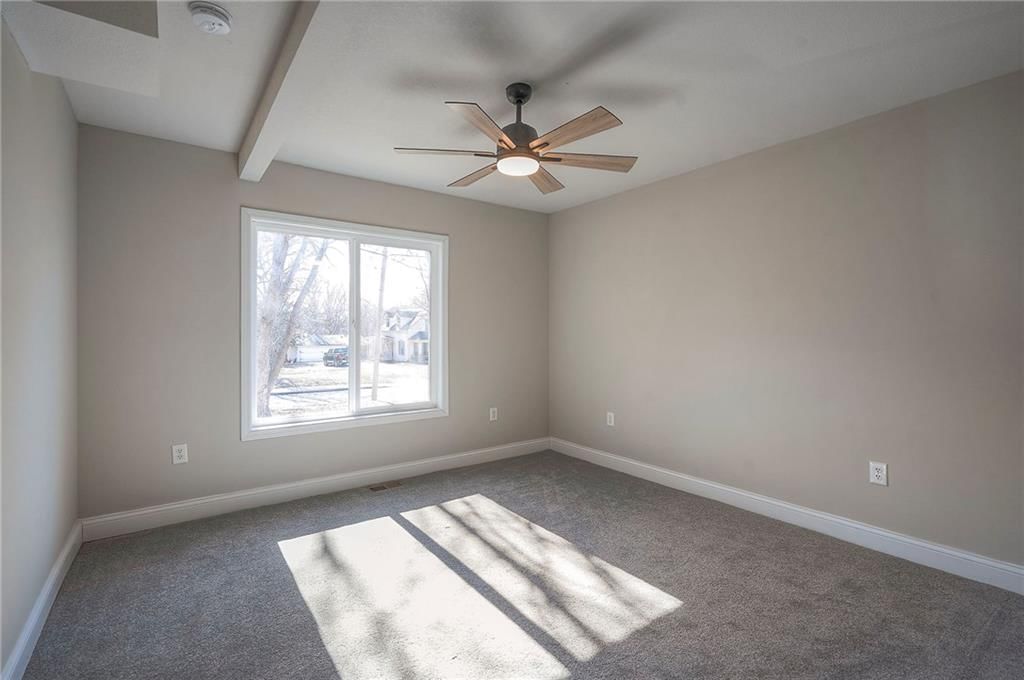 524 E Prairie Street — photo 19