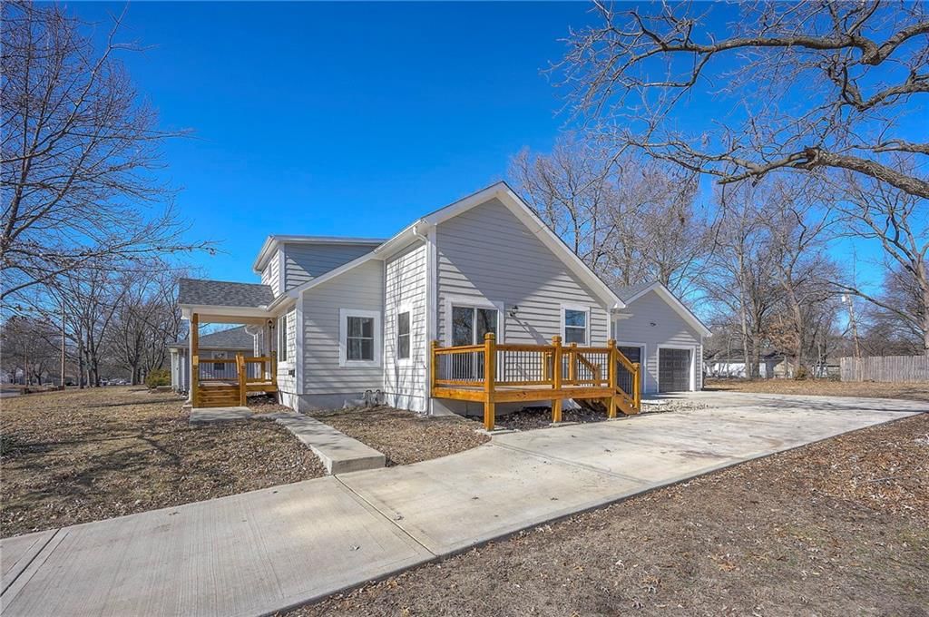 524 E Prairie Street — photo 31