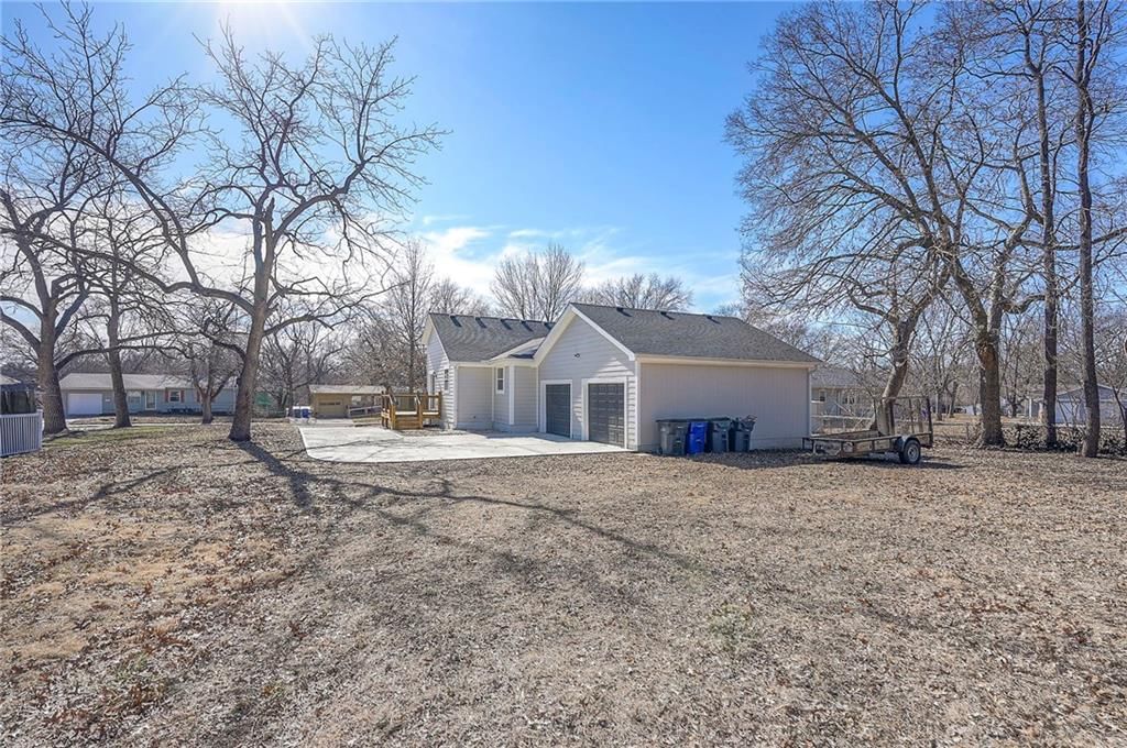 524 E Prairie Street — photo 34