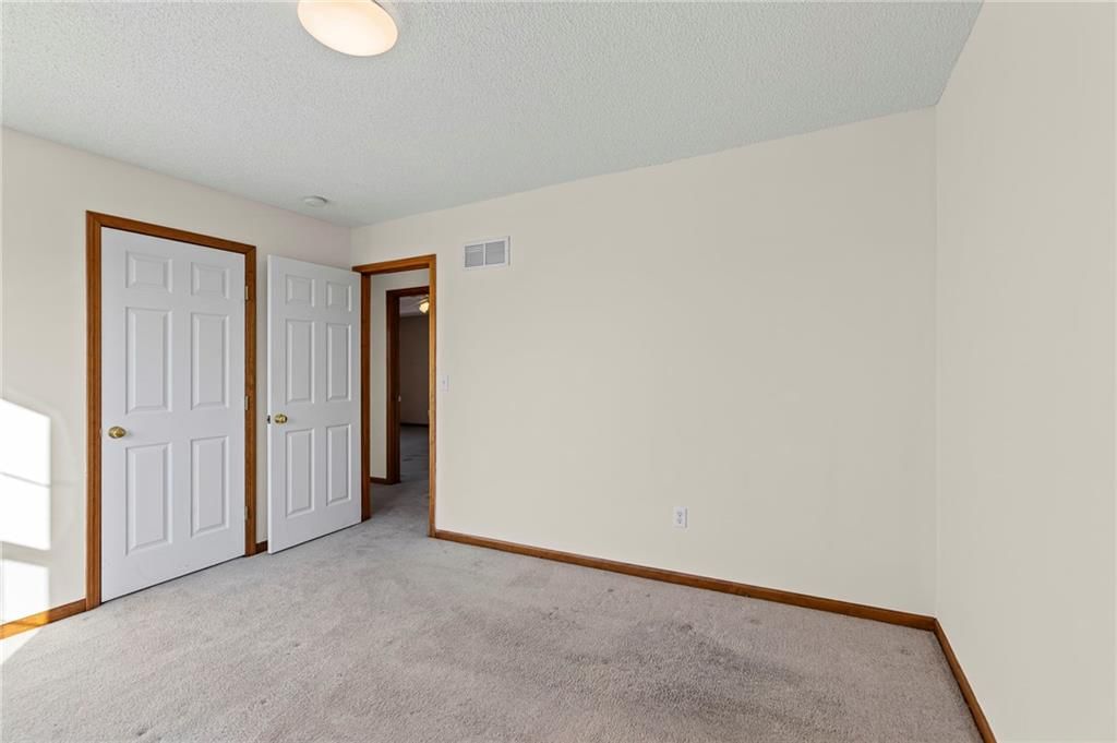 1300 Spruce Drive — photo 18